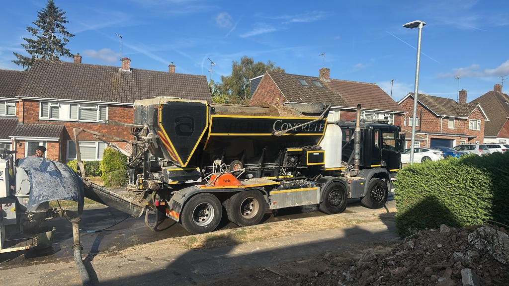 Volumetric Mixer Delivery & Pump Operations Edgware