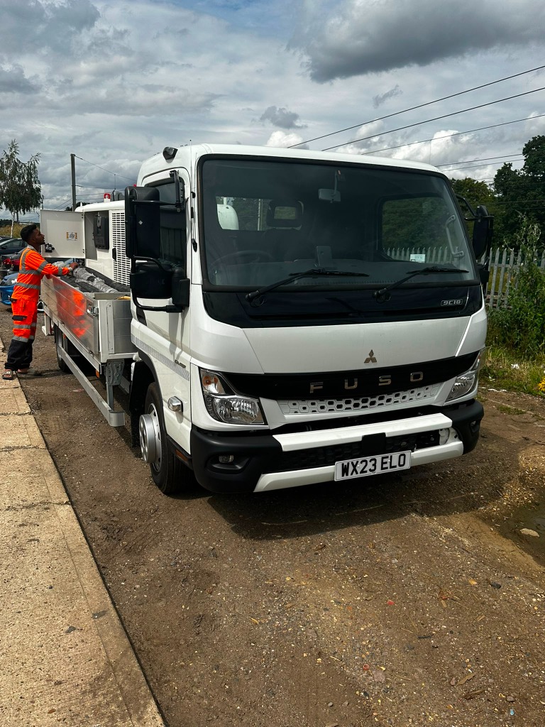 Mitsubishi Fuso Canter Concrete Pump Truck Edgware